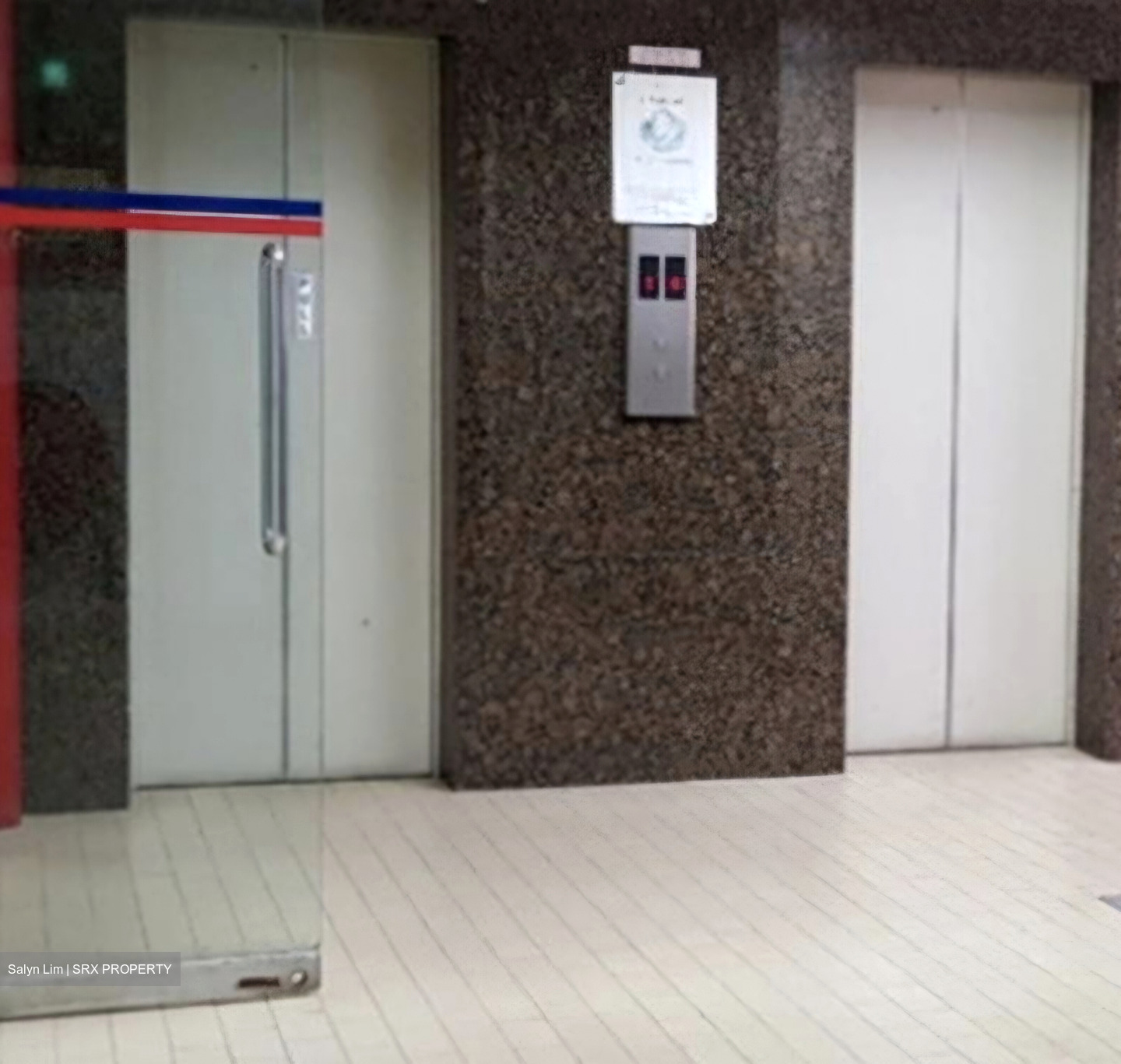 North Bridge Centre (D7), Office #622648671